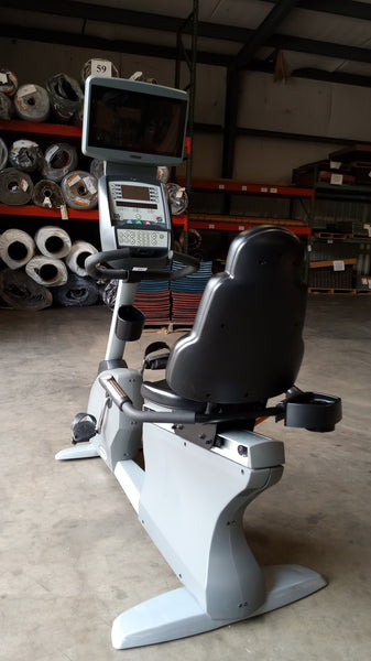 Matrix R3x Recumbent Bike w/ 15