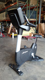 Life Fitness 95CS Discover SE3 Series Upright Life Cycle - USED