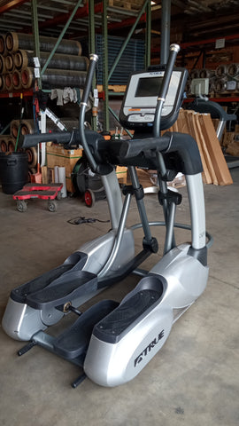 True Fitness CS400 Elliptical w/ 10" Transcend Display - USED