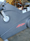 Life Fitness Integrity Series CLSR Recumbent Bike (USED)