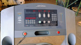 Life Fitness 95Ti Treadmill (USED)
