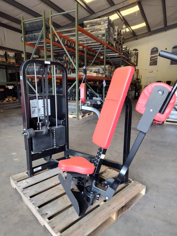 Cybex VR2 Pec Fly Machine 4545 (USED)