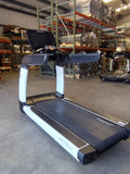 Life Fitness 95T Discover SE3 Treadmill - White (USED) - Contact us for pricing