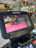 Life Fitness 95T Discover SE3 Treadmill - White (USED) SCAD - Contact us for pricing